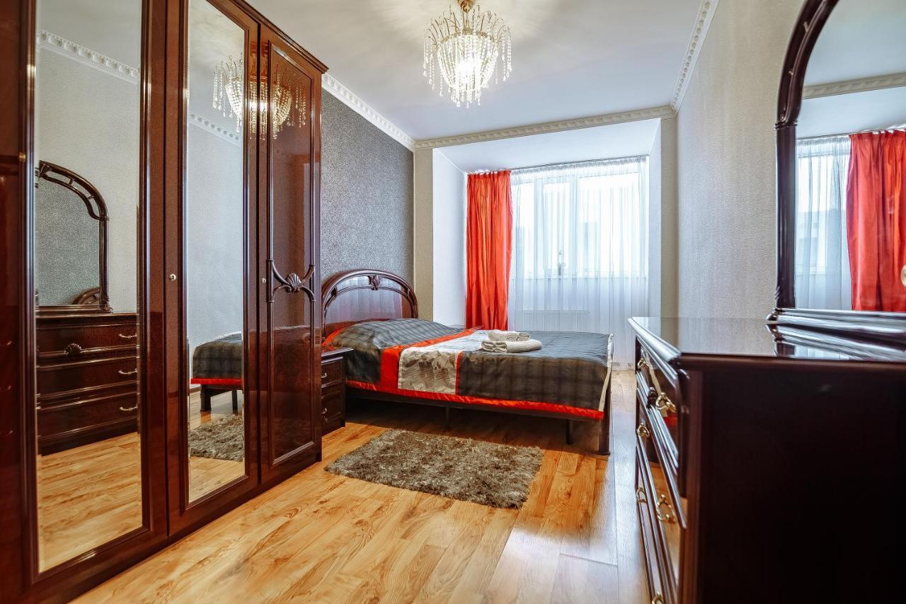 Two Bedroom Apartment On Syganak Street 64-1 Astana Exterior foto